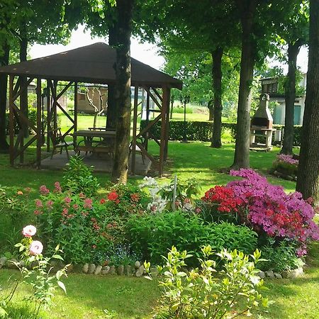 B&B Le Camelie Bareggio Dış mekan fotoğraf