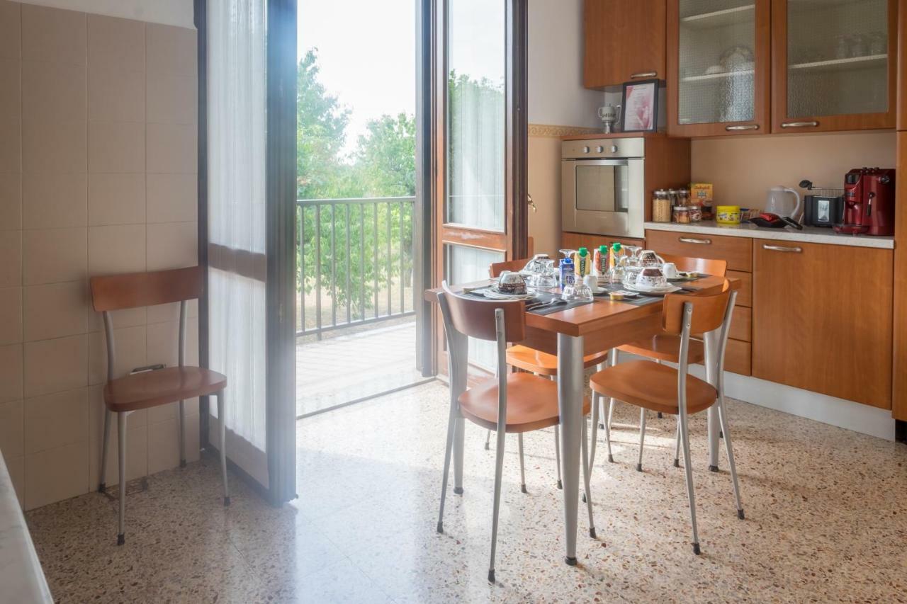 B&B Le Camelie Bareggio Dış mekan fotoğraf