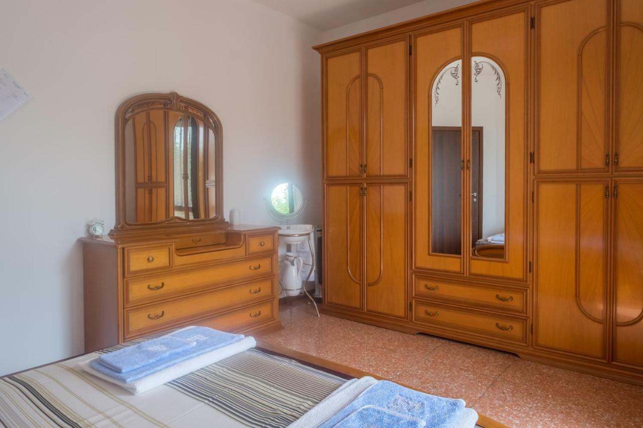 B&B Le Camelie Bareggio Dış mekan fotoğraf